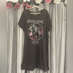 NWT Torrid T-Shirt Dress Size 3 Fleetwood Mac